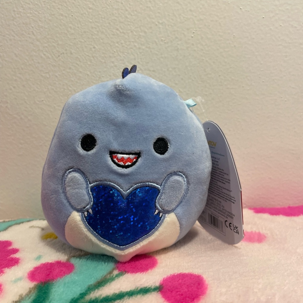 Squishmallows dinosaur ronello 4.5” NWT